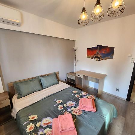 Stefan Cel Mare Boulevard Pedestrian Street Palas Iasi Ngoại thất bức ảnh