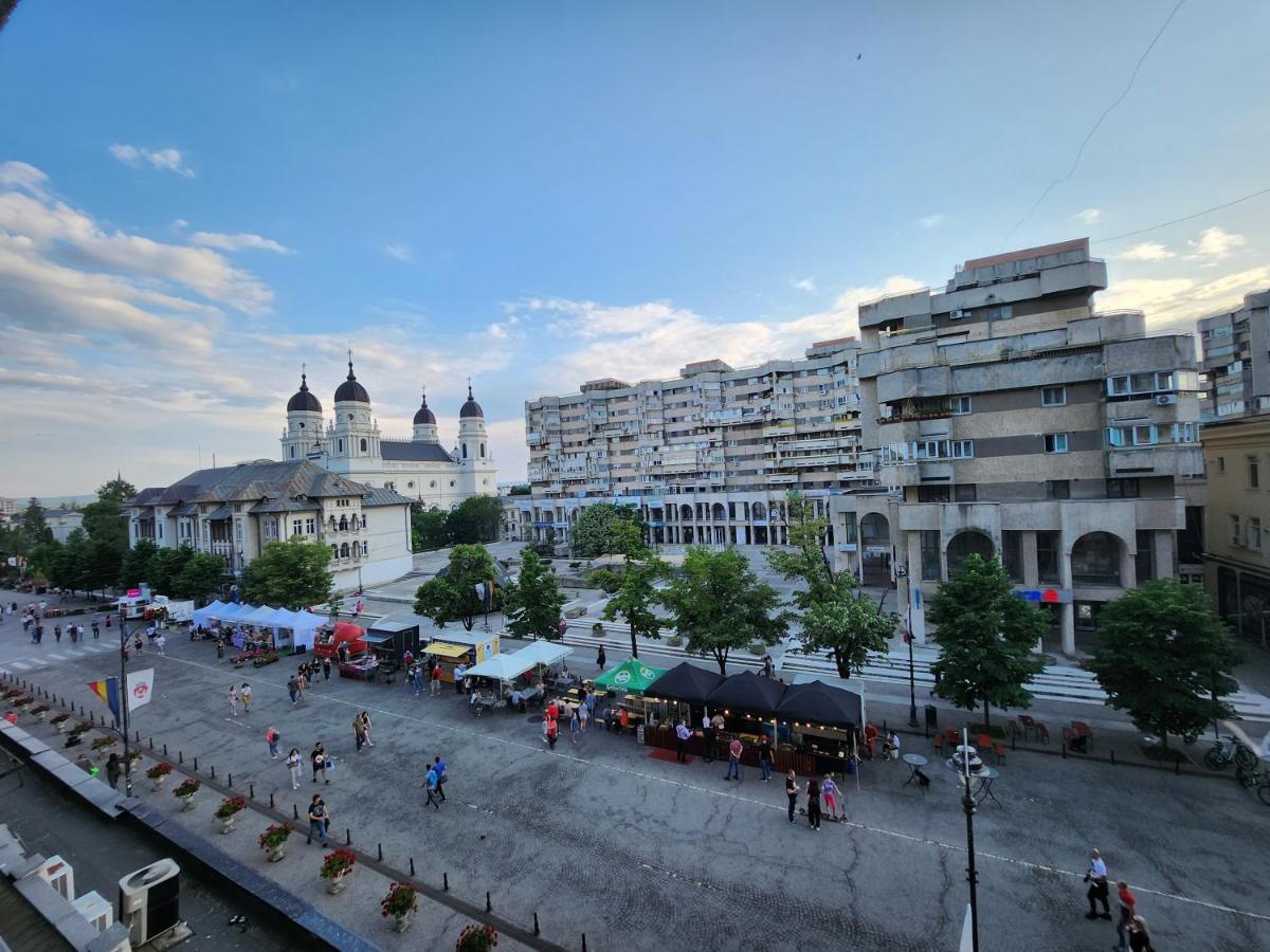 Stefan Cel Mare Boulevard Pedestrian Street Palas Iasi Ngoại thất bức ảnh