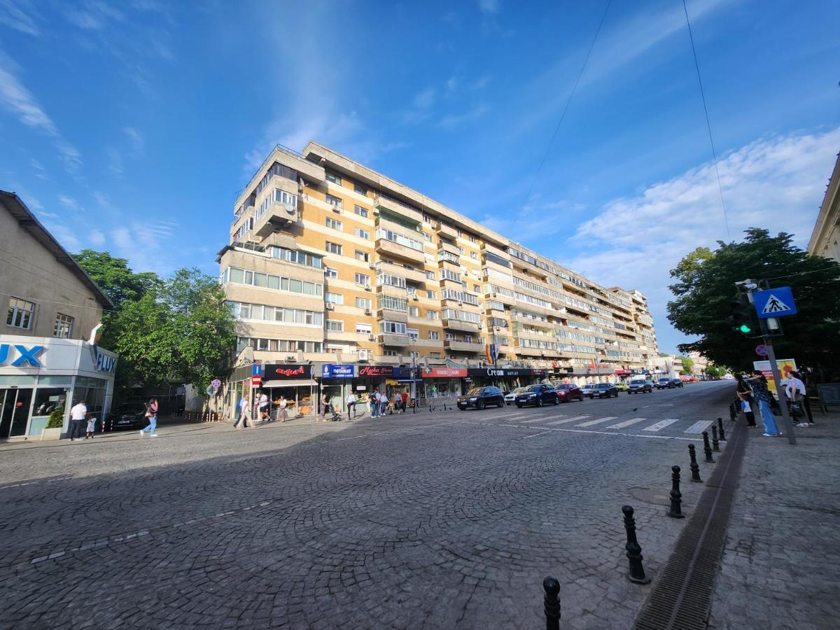 Stefan Cel Mare Boulevard Pedestrian Street Palas Iasi Ngoại thất bức ảnh